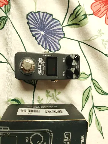 Valeton GP-5 Mini Guitar Preamp/DI Box - Compact Practice/Recording Tool