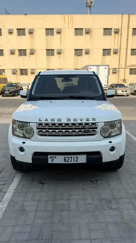 Land Rover LR4 2013 SE GCC Specs