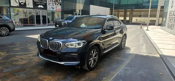 2021 BMW X4 xDrive30i GCC Specs in Excellent Condition