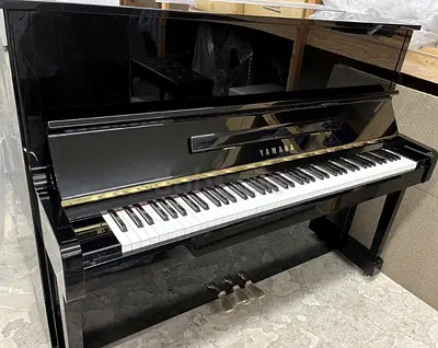 Yamaha MC10A Upright Piano - Black ( Renewed )