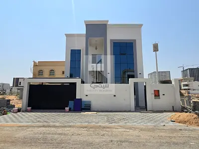Freehold modern 4-bedroom villa with no annual fees.