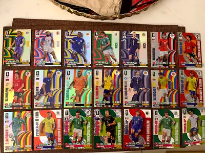 Collection of Football Trading Cards - Mixed Players (Lot) 21