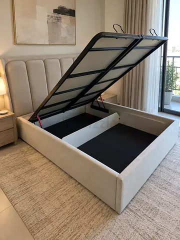 Upholstered bed with storage, Hampton bed from Homebox 160 200