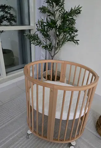 STOKKE OVAL CRIB