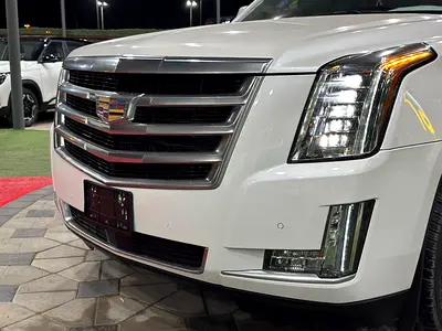 2016 Cadillac ESCALADE — фото 3
