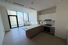 Full Park View | Vacant | Great Investment