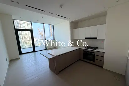 Full Park View | Vacant | Great Investment