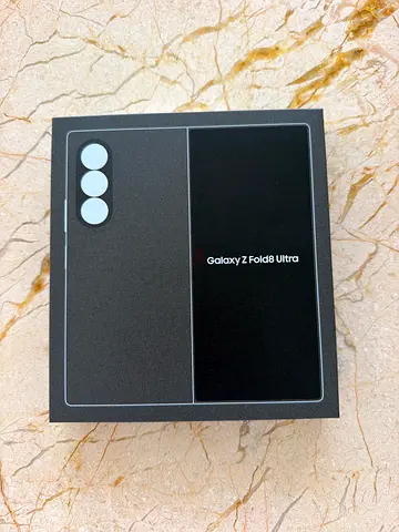 Samsung Galaxy Z Fold8 Ultra box (Galaxy Z Fold) - unopened box