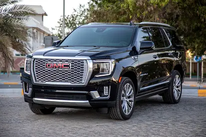 2023 GMC Yukon Denali GCC Specs / under warranty gcc