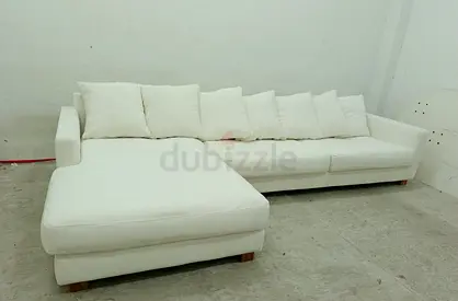 Brand New condition Loom collection Brand 5 seater lshape sofa