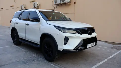 2017 Toyota FORTUNER — фото 8