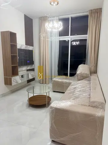 FULLY FURNISHED | HIGH FLOOR | READY TO MOVE IN