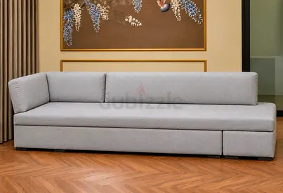 Modern 3 seater Light grey sofa - excellent condition
