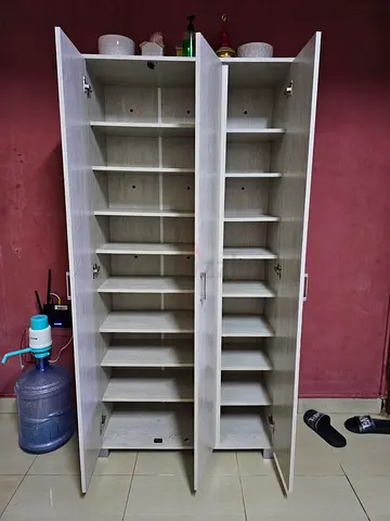 Large White Wooden Shoe Cabinet with Multiple Shelves - Good Condition