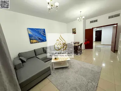 غرفه و صاله مفروشه للايجار الشهري اماره عجمان 🔥🔥 تاني ساكن 🔥🔥 مساحه كبيره 2 حمام ( الغرفه ماستر ) و المطبخ منفصل .. منطقه حيويه جدا ابراج ن