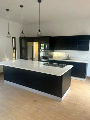 Modern Kitchen Large White Island — Brand New