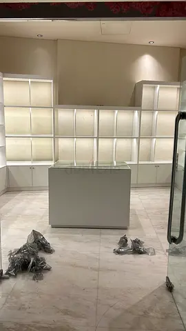 Shelves for retail or home