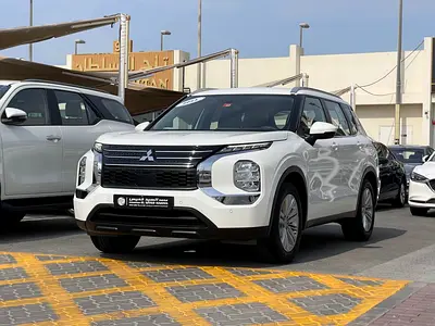 Mitsubishi Outlander 2023 Baseline GCC | Excellent Condition | Without Accident | Low Km | 1088 P M