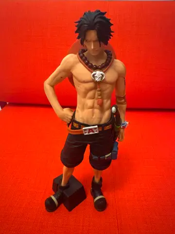 One Piece Portgas D. Ace collectible figurine - good condition