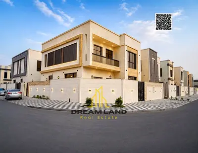 Villa for sale in a prime strategic location close to all services, schools, and shopping centers. Elegant design and spacious areas suitable for fami