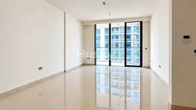 Bay Residence | Unfurnished | Partial Sea View