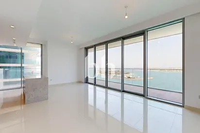 Vacant | Unfurnished | Palm View