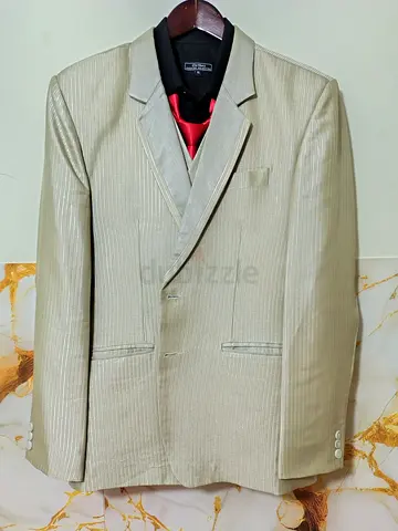 Light beige men's suit jacket/blazer - size L/M