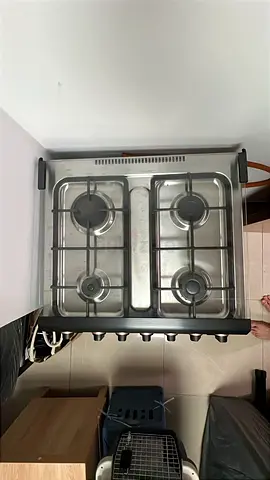 TOSHIBA - 4 hob gas stove with oven/broiler