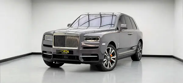 2023 Rolls Royce Cullinan Silver Badge, 2 Year Rolls Royce Warranty + Service Contract, GCC