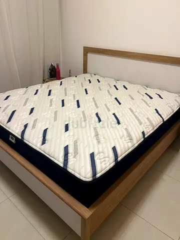 Rarely used Englander Bedform Gel TT 200x180 Mattress - Good Condition with 7+ year warranty
