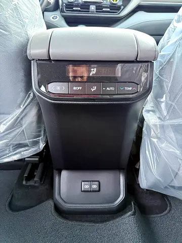 صورة مصغرة 20 لـ 2026 Toyota HIGHLANDER