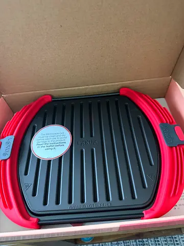 Compact non-stick electric grill plate for microwave - new