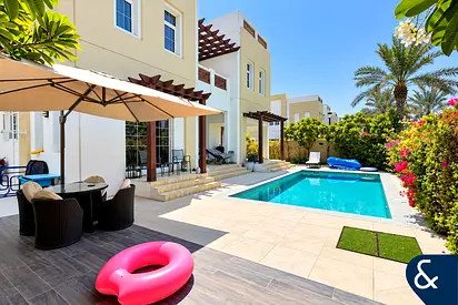 Exclusive | Independent Villa | Single Row