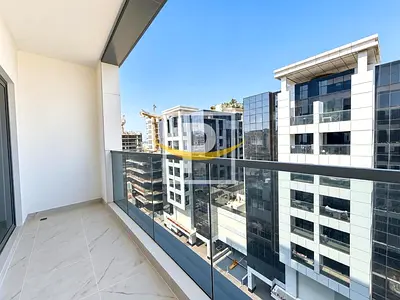 Spacious 1BR | Vacant | Prime Jumeirah Location