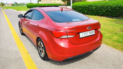 صورة 8 لـ 2015 Hyundai ELANTRA