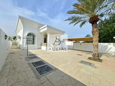 Spacious!4 Bedroom hall maidroom inside parking inside ac big lawn near park al khazamiya sharjah