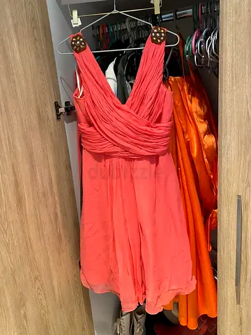 Marchesa note Coral sleeveless cocktail dress, size M - gently used