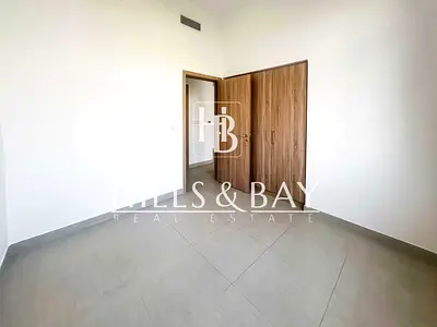 Spacious| Bright 2BR Apart| Modern Living | Vacant