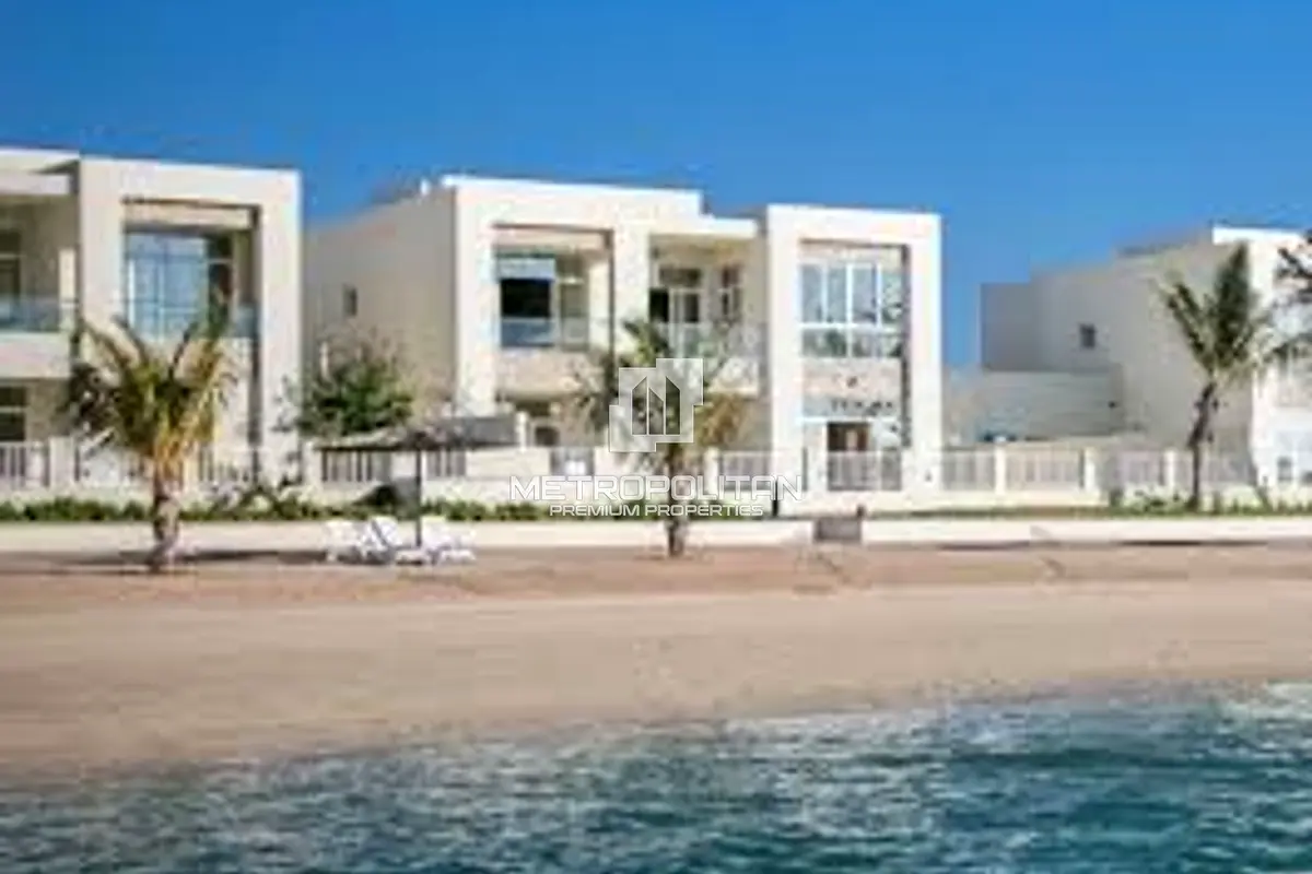 2BR Villa in Flamingo 2 | Beachfront | Best Price
