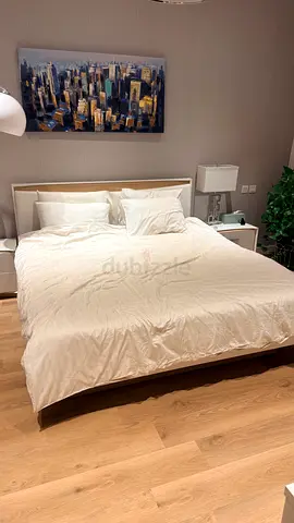 5 Bedroom Set, White High Gloss with Oak Detail: Bed, 2 Bedside Tables, 5-Dresser, 6-Drawers