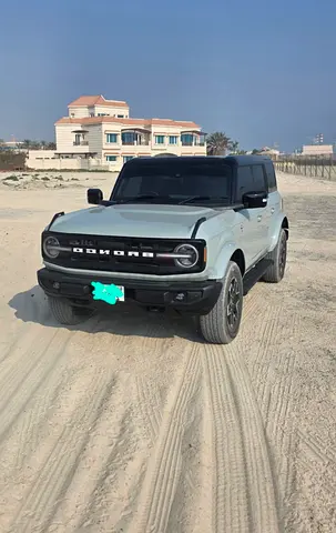Ford Bronco Outer Banks 2023 American Specs