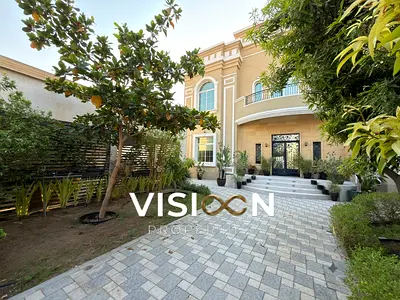 Elagant 5BR Villa l Specieus |Prime Location