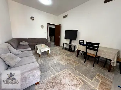 Beautiful view \\ Comfort \\ Reasonable price \\ Quietness