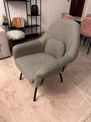 THE One Monarch Modern Leisure Lounge Armchair