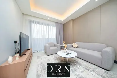 Fully Furnished | 6 Cheques | Ready To Move