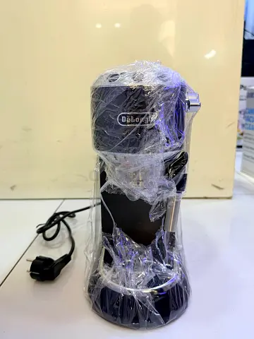 De'Longhi Nescafé Dolce Gusto Single-Serve Coffee Machine - Good Condition