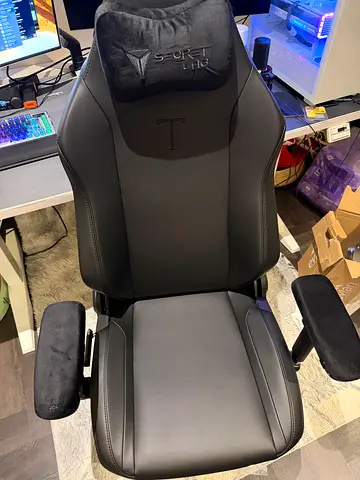 secretlab titan evo nanogen gaming chair