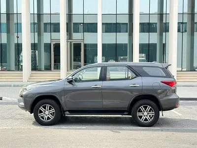 2022 Toyota FORTUNER — фото 7
