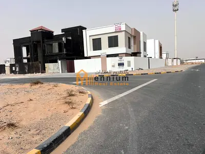 أرض سكنية فيلا G+2بسعر مميز بمساحة 4842