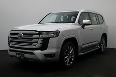 2024 Toyota LAND CRUISER